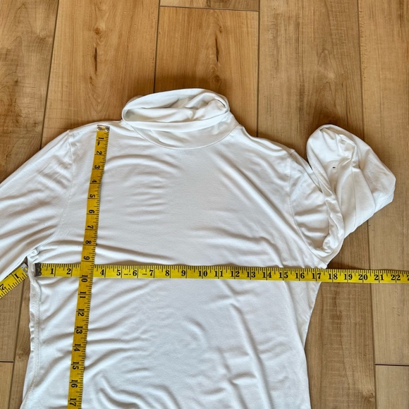 Modern Movement Women's SOFT Long Sleeve Loose Turtleneck Cream-Ivory Large - Picture 4 of 8